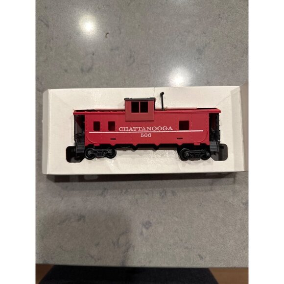 Tyco HO Scale Chattanooga 40 Caboose Electric Vintage Model Train in Used Box - Picture 6 of 10